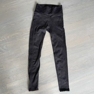 Aerie “Offline” high-rise textural Legging